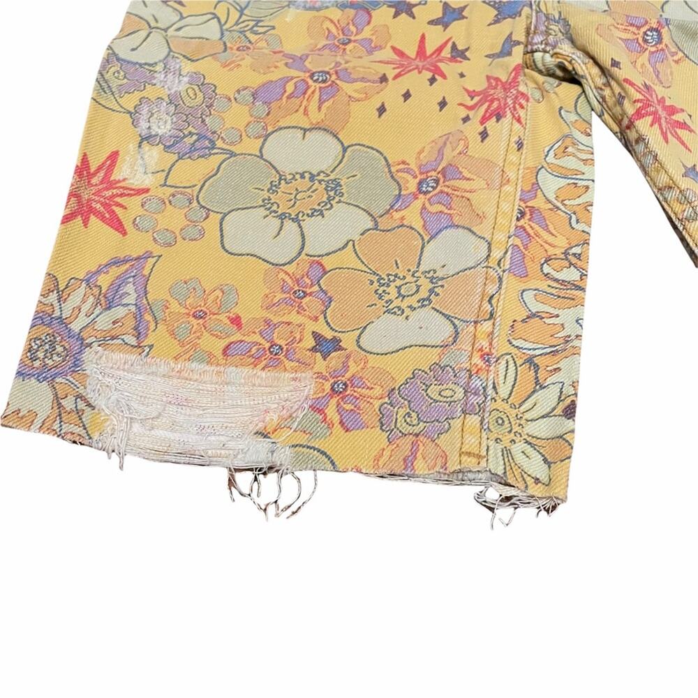 Free People Alani Boho Floral Denim Bermuda Shorts Yellow Banana Size 25 NWT - Picture 4 of 9